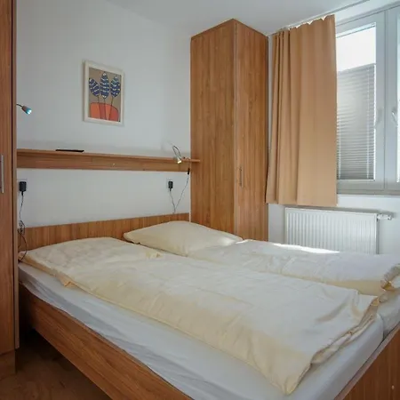 Strandpark-grossenbrode-haus-meerblick-wohnung-6-christina *